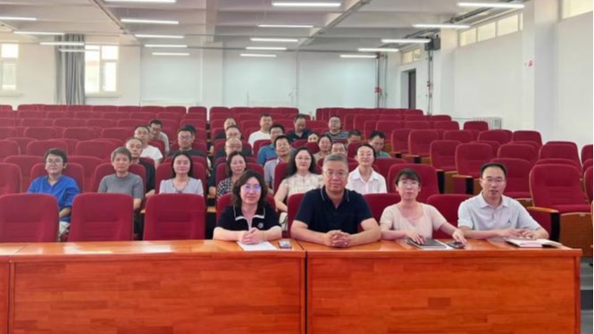 扬帆启航！ 微电子现代产业学院召开首次全体教职工大会 